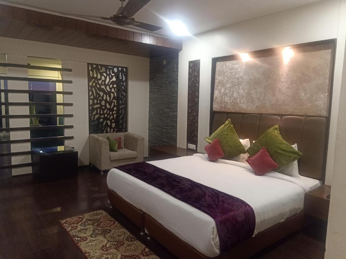 Jungle Livinn Resort Chail Exterior photo