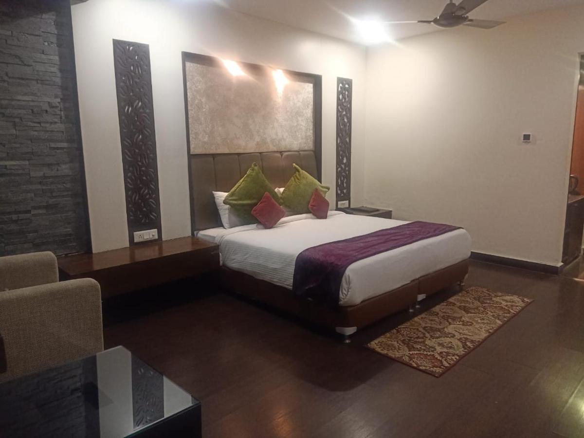 Jungle Livinn Resort Chail Exterior photo