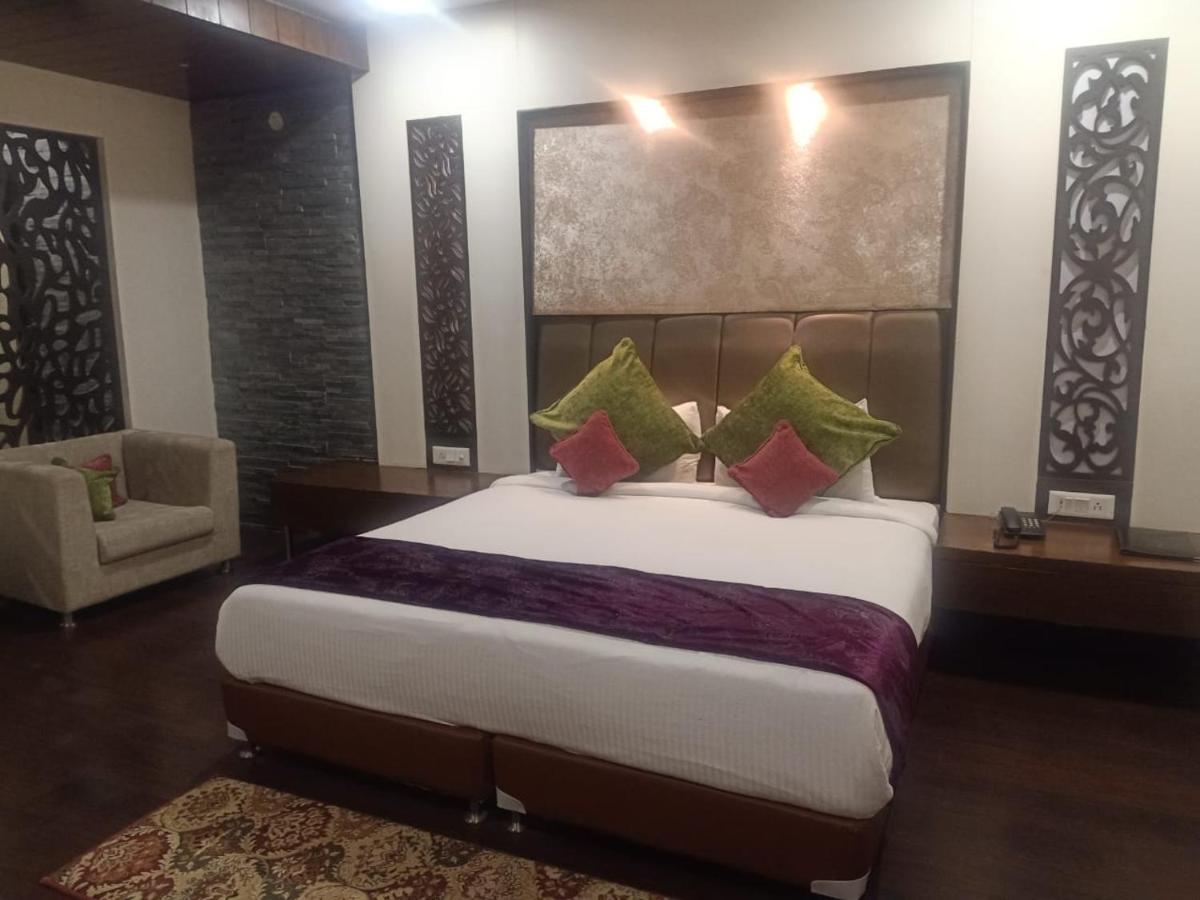 Jungle Livinn Resort Chail Exterior photo