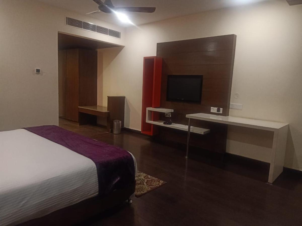 Jungle Livinn Resort Chail Exterior photo