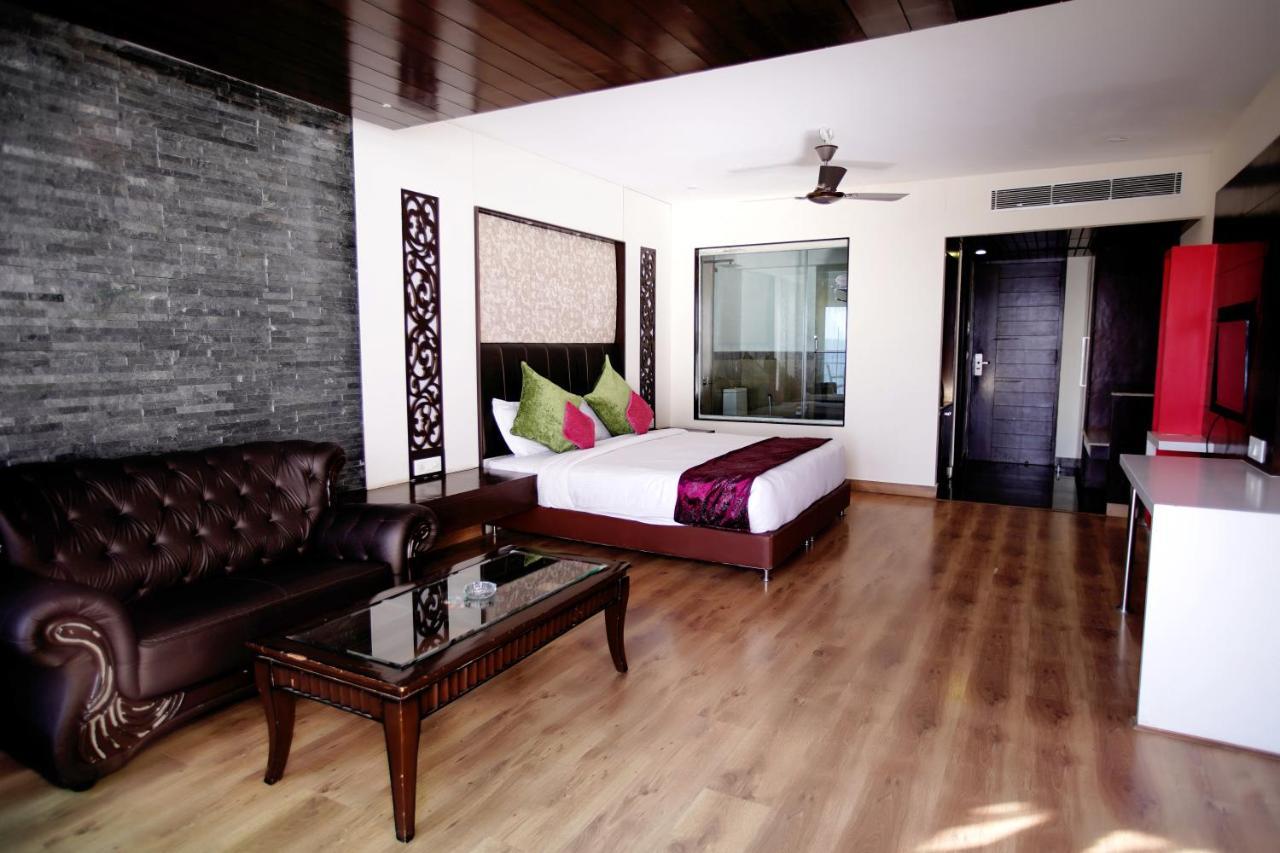 Jungle Livinn Resort Chail Exterior photo