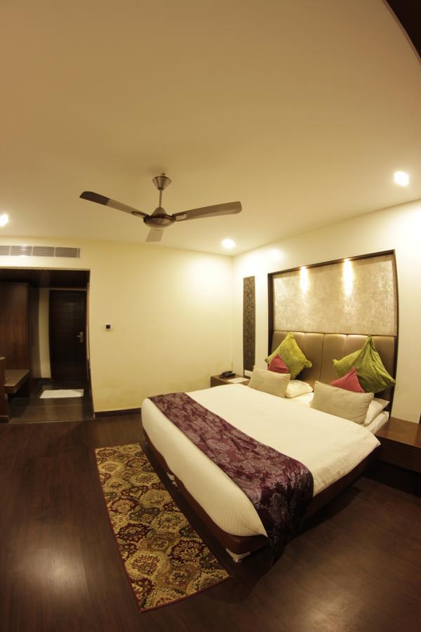 Jungle Livinn Resort Chail Exterior photo